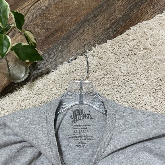 John Denver Gray Vintage-Inspired "Take Me Home Country Roads" Graphic Band Tee - Picture 2 of 3